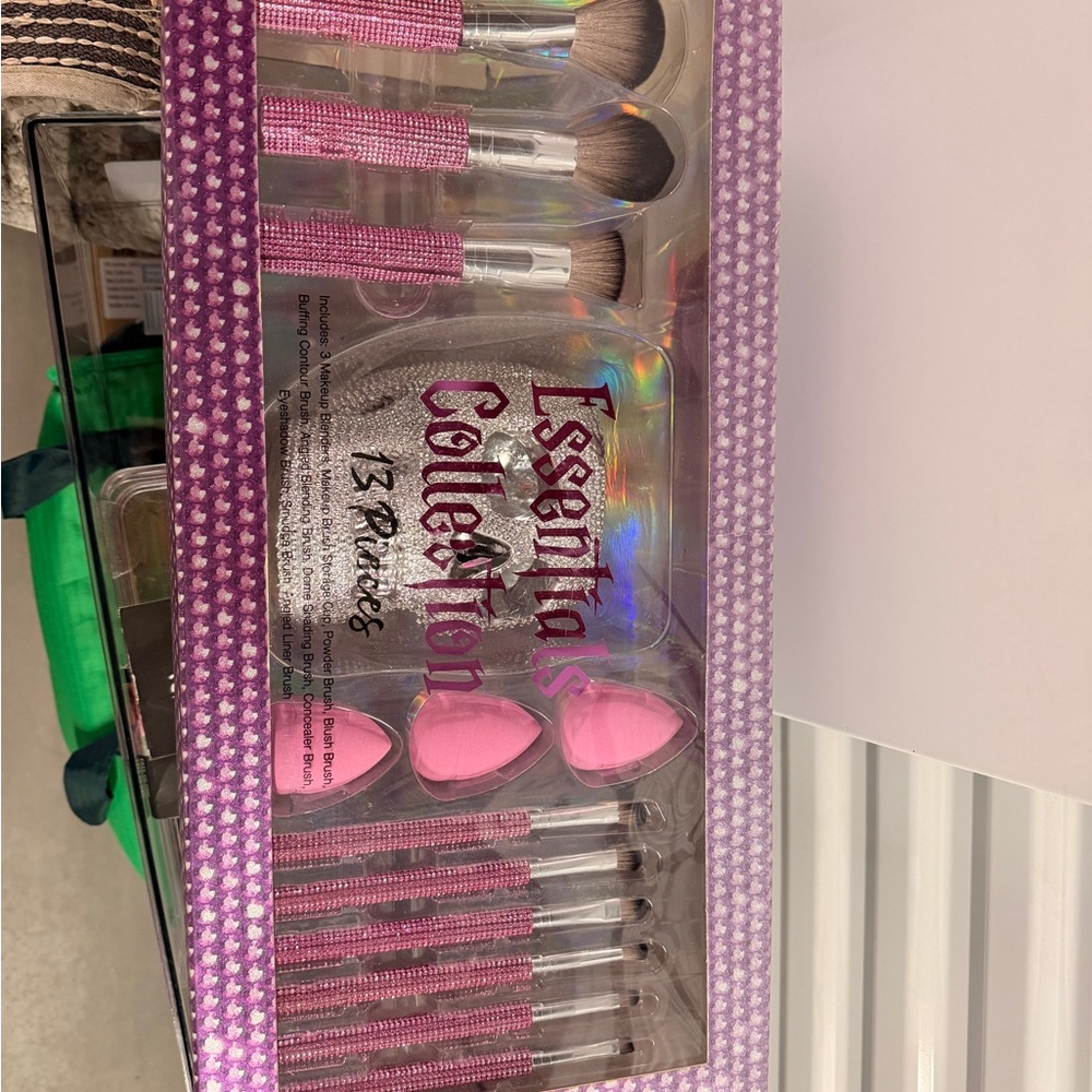 Pink Makeup Brush Set